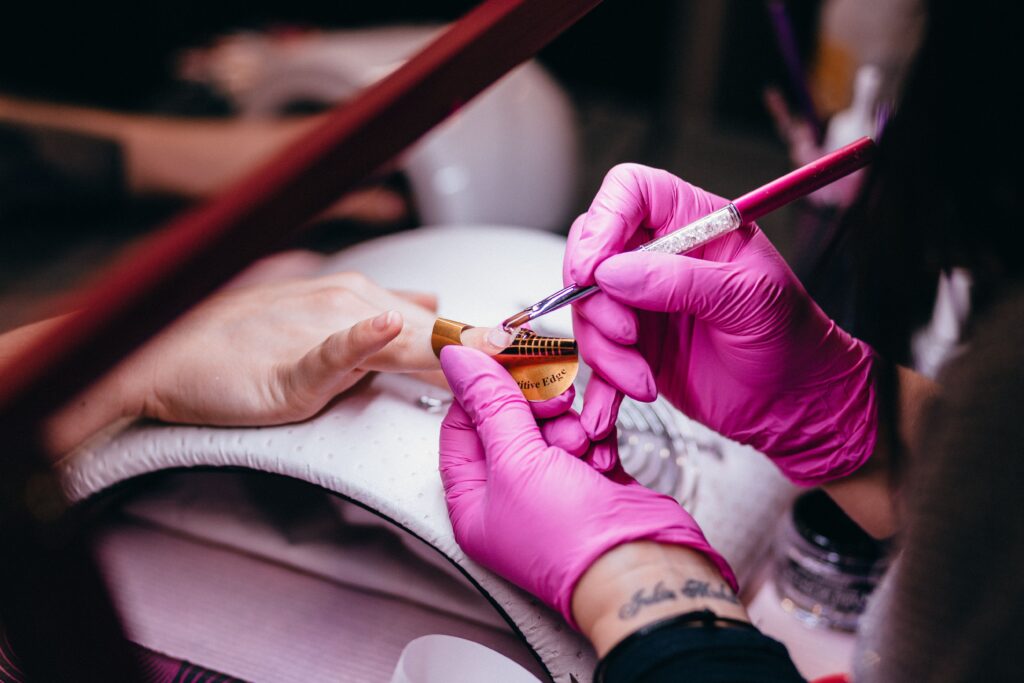 How To Use A Polygel Nail Kit At Home