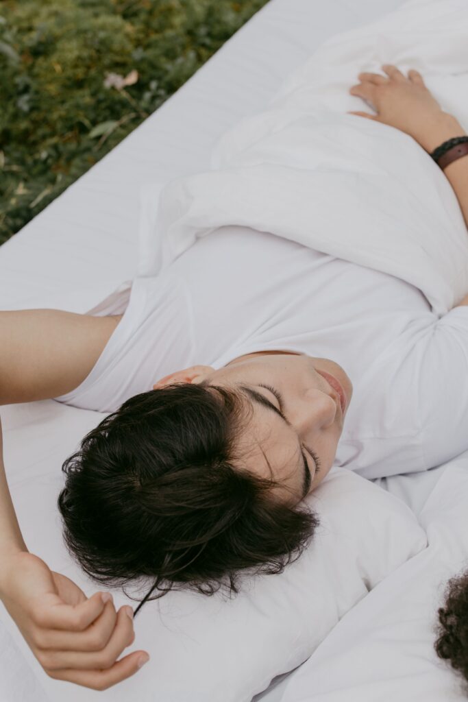 Adjusting Pillow For Side And Back Sleeping